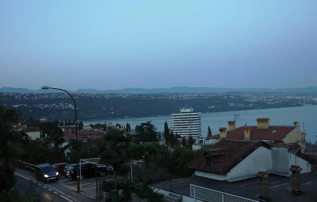 Holiday House Sara Opatija Holiday home