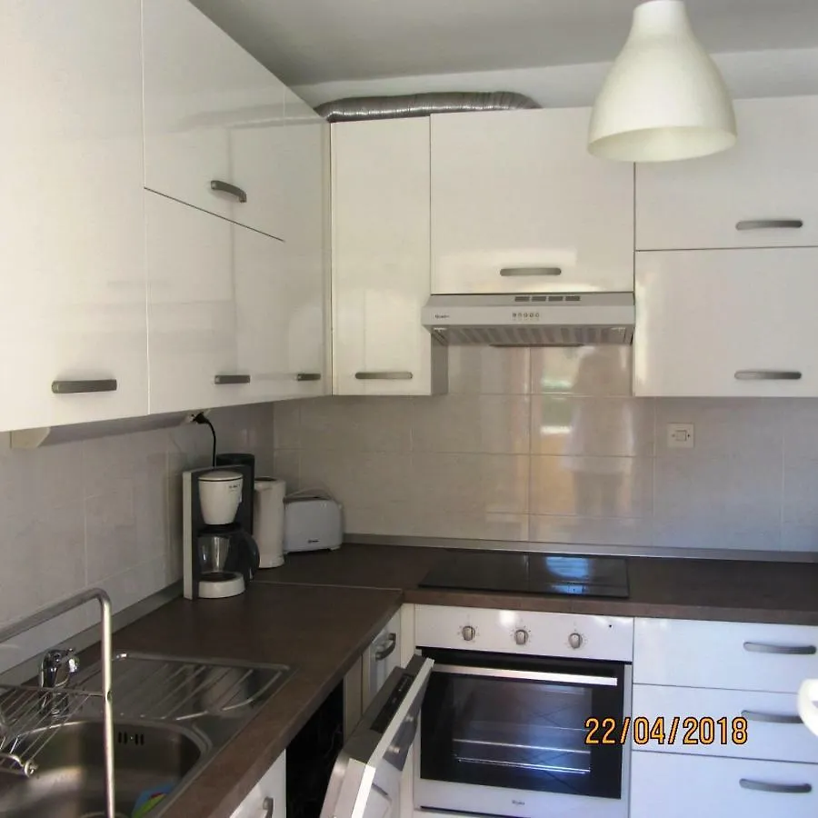 Holiday House Sara Opatija 0*,
